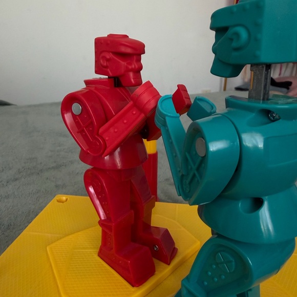 Game - Red and Blue ROCK EM SOCK' EM ROBOTS - Picture 3 of 4
